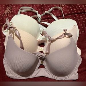 Bundle of 34B bra